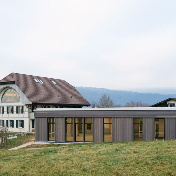 © Brügger x Harker - Multifunktionspavillon in Bellmund